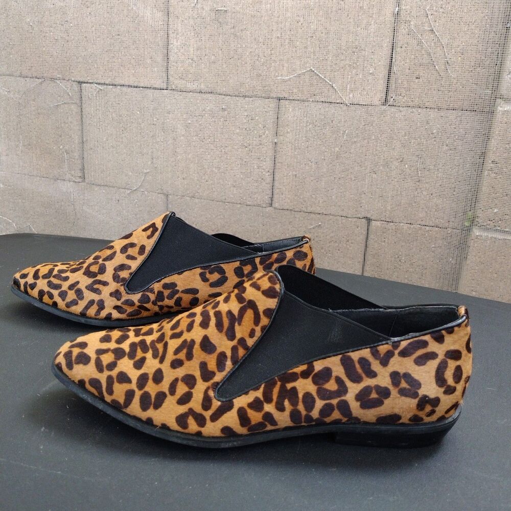 Jeffrey Campbell Leopard Cheetah Calf Hair Pointy Toe Flats Loafers Womens Sz 8